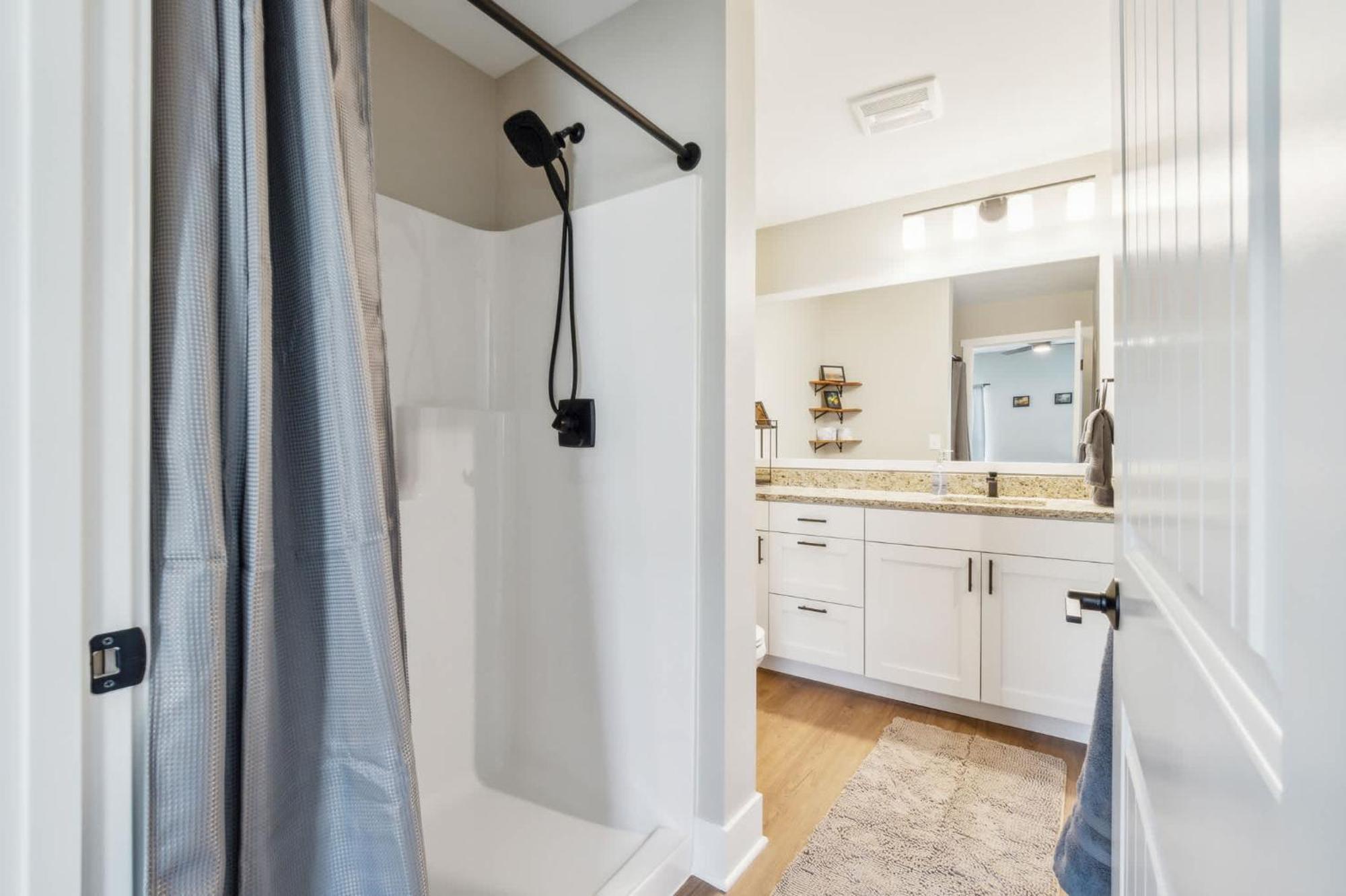 A Pet Friendly Cozy Condo In Traverse City Zewnętrze zdjęcie